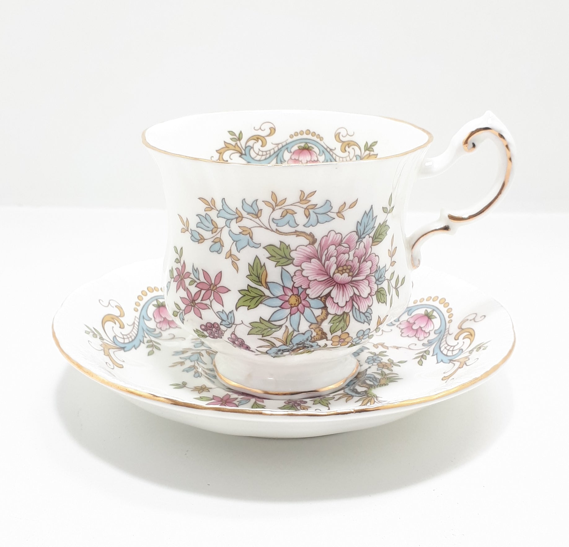 Royal Standard Tea Duo – Cup & Saucer – Mandarin Pattern