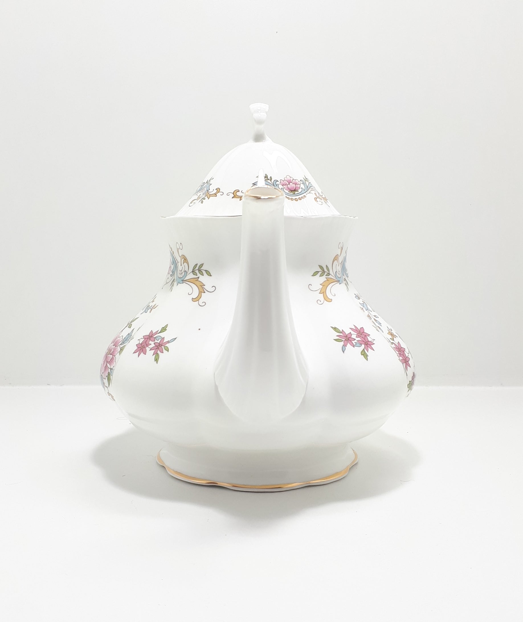 Royal Standard 6 Cup Tea Pot – Mandarin Pattern