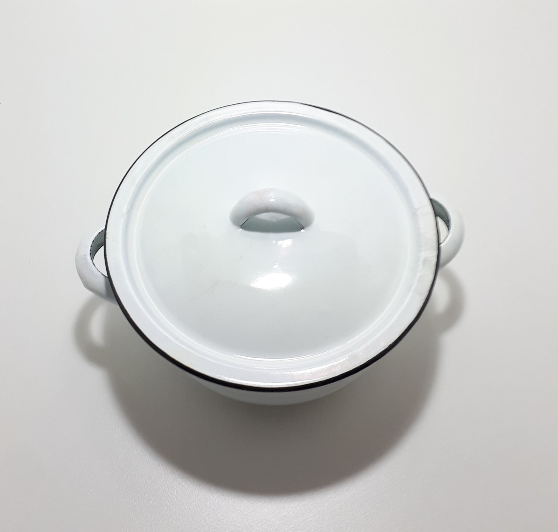 Enamel Lidded Vegetable Bowl