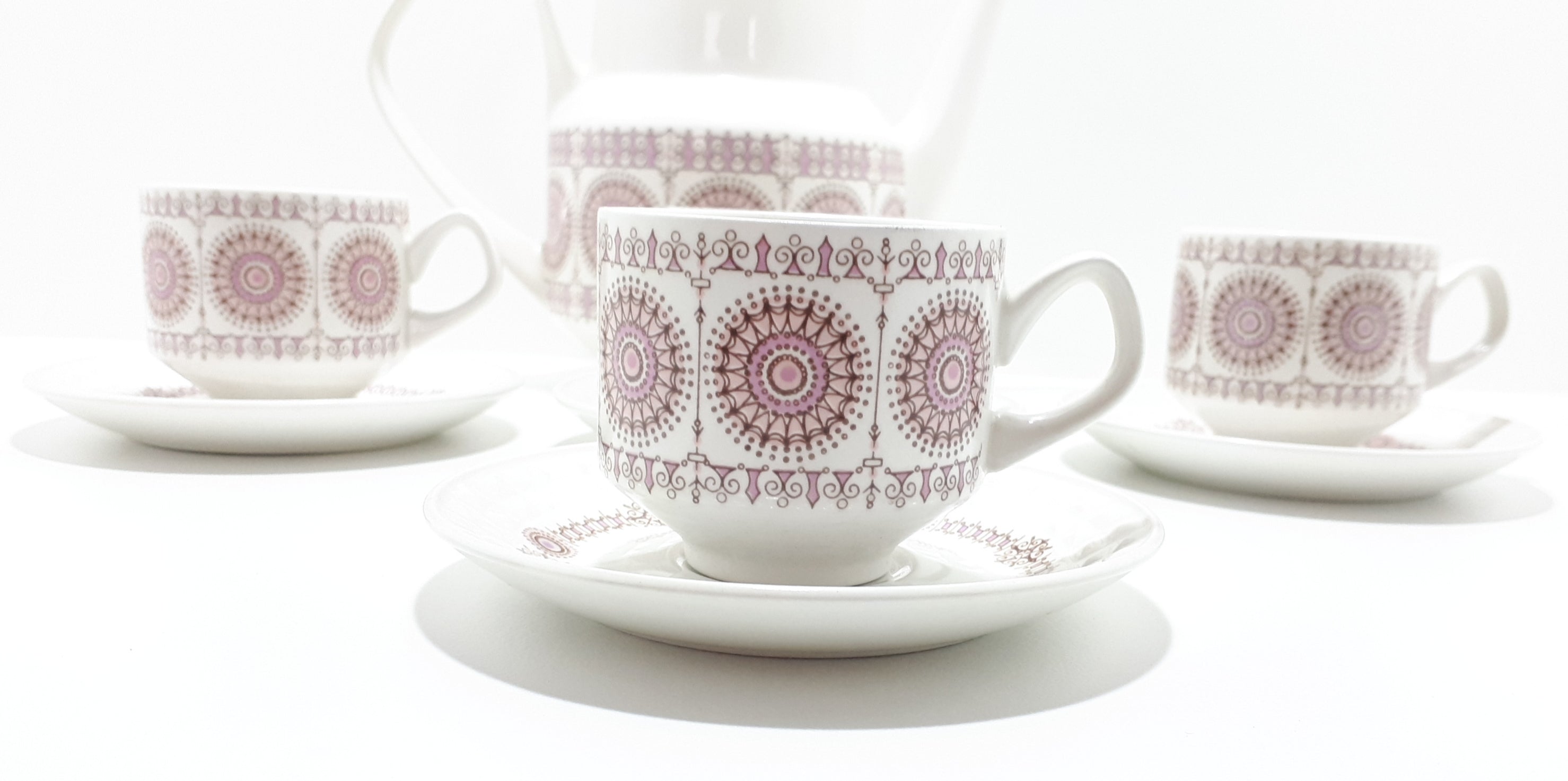 Very Rare Pink Retro Spanish Pontesa Castillian Pattern Coffee Set