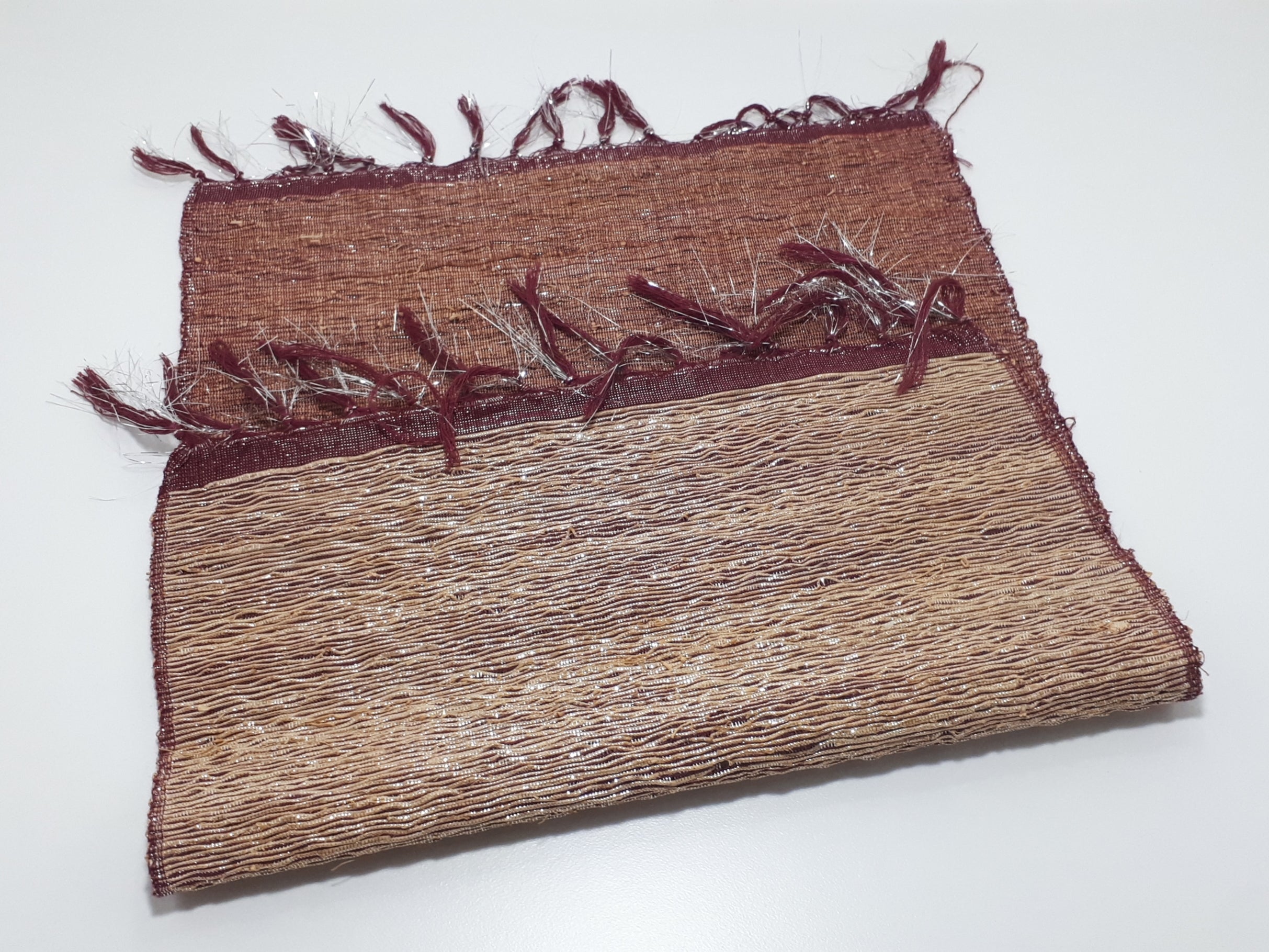 Set of 8 Reversible Burgundy & Gold Table Placemats With Silver Tinsel