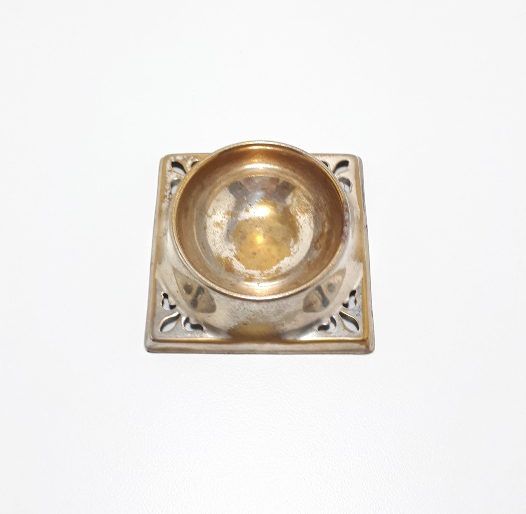 Pierced Silver Plated Tea Strainer Stand