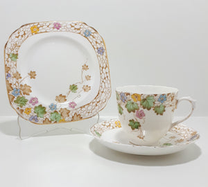 c. 1936+ Tuscan China Tea Trio In Soft Pastels & Ivy Leaf