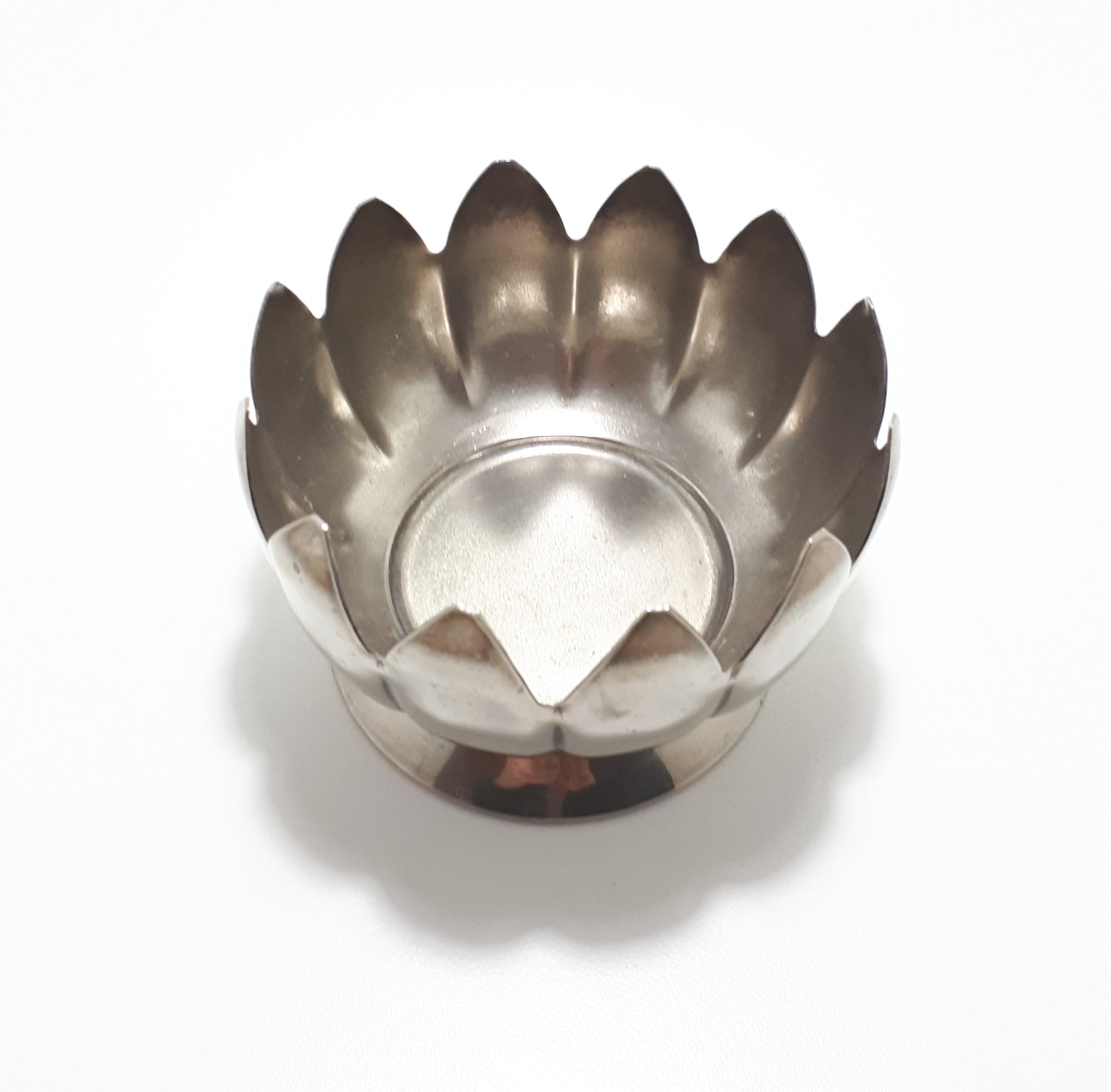 Vintage Silver Plate On Brass Lotus Design Bowl