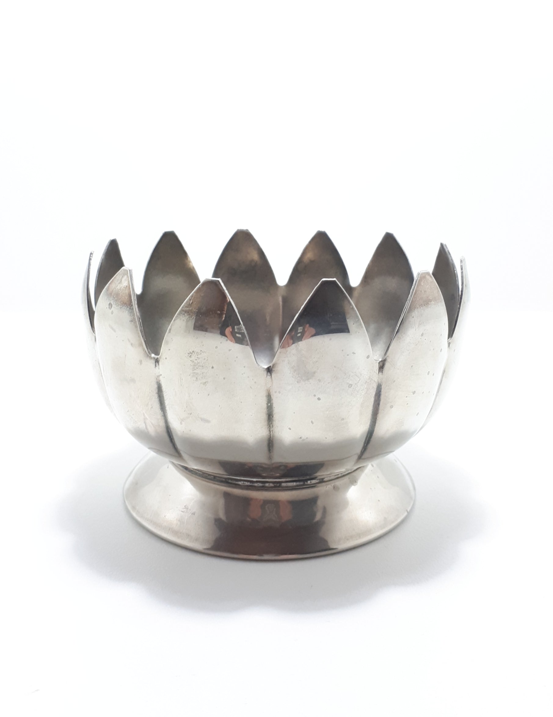 Vintage Silver Plate On Brass Lotus Design Bowl
