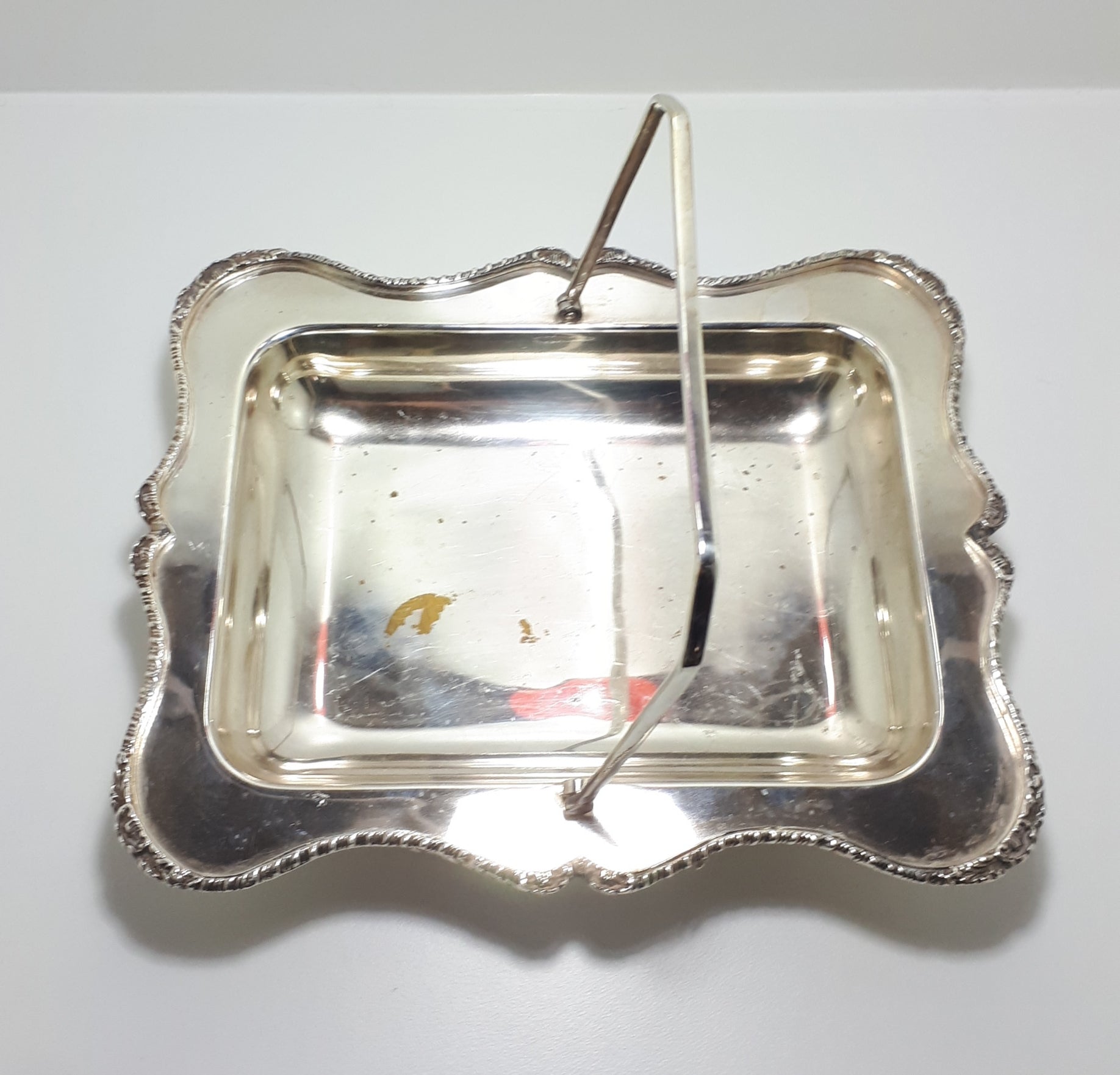 Vintage Silver Plated Bread Basket With Swing Handle & Bun Feet