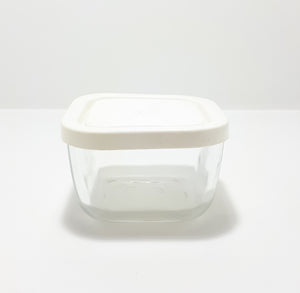 Small Squared Glass Bowl With Plastic Lid