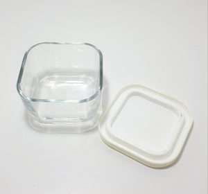 Small Squared Glass Bowl With Plastic Lid