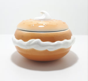 1995 Vintage Collectable Ceramic Boston Warehouse USA Bagel & Cream Cheese Lidded Bowl