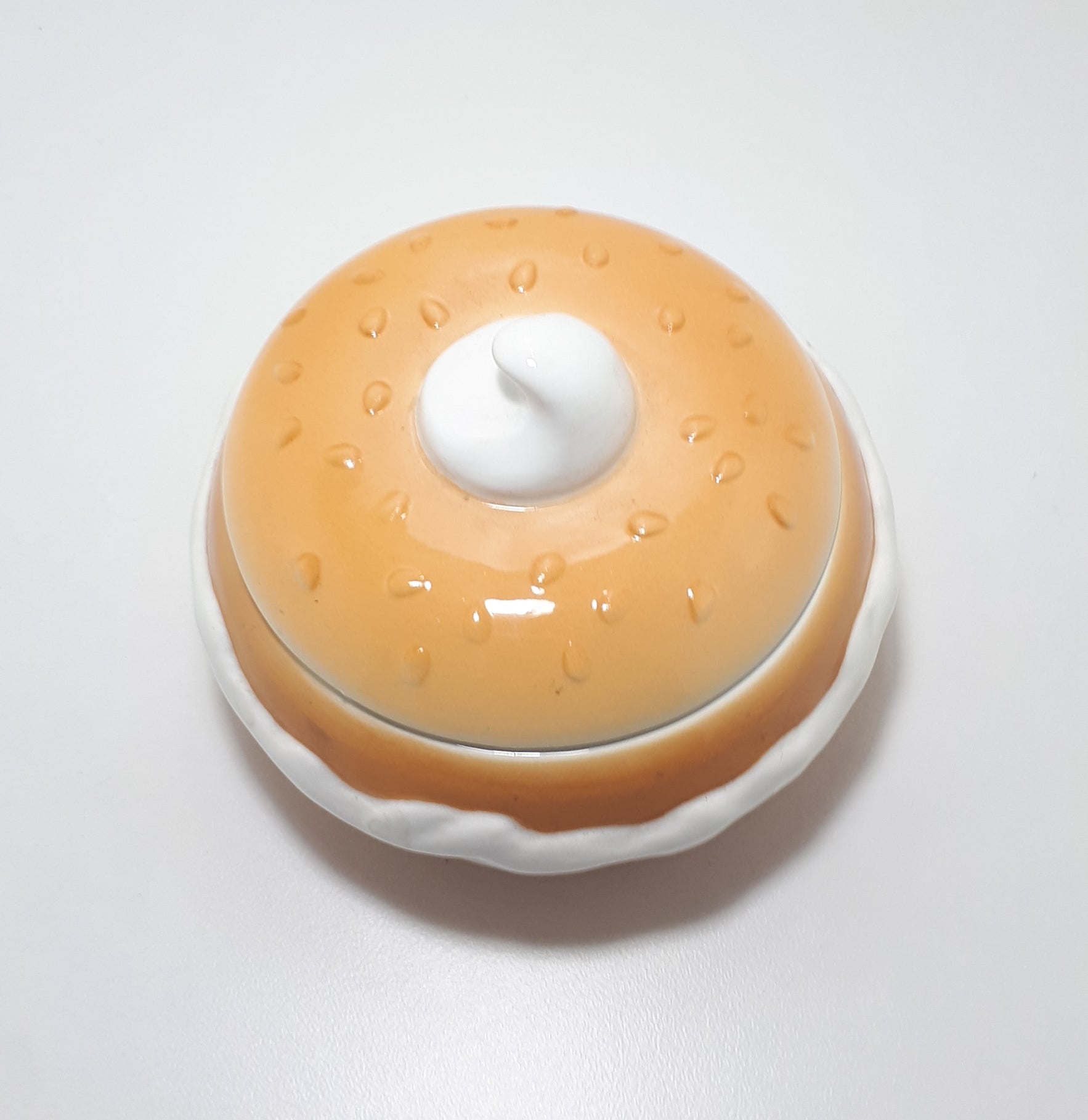 1995 Vintage Collectable Ceramic Boston Warehouse USA Bagel & Cream Cheese Lidded Bowl