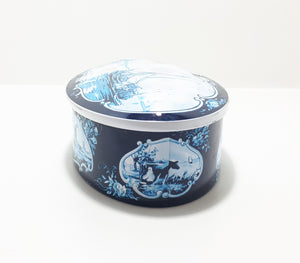 Collectable Oval Vintage Blue & White Tin – Delft Style