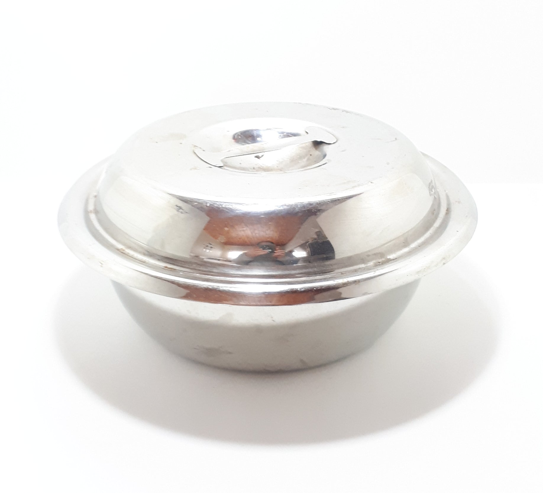 3-Division Vintage Round Stainless Steel Lidded Dish – Removable 3-Division Divider