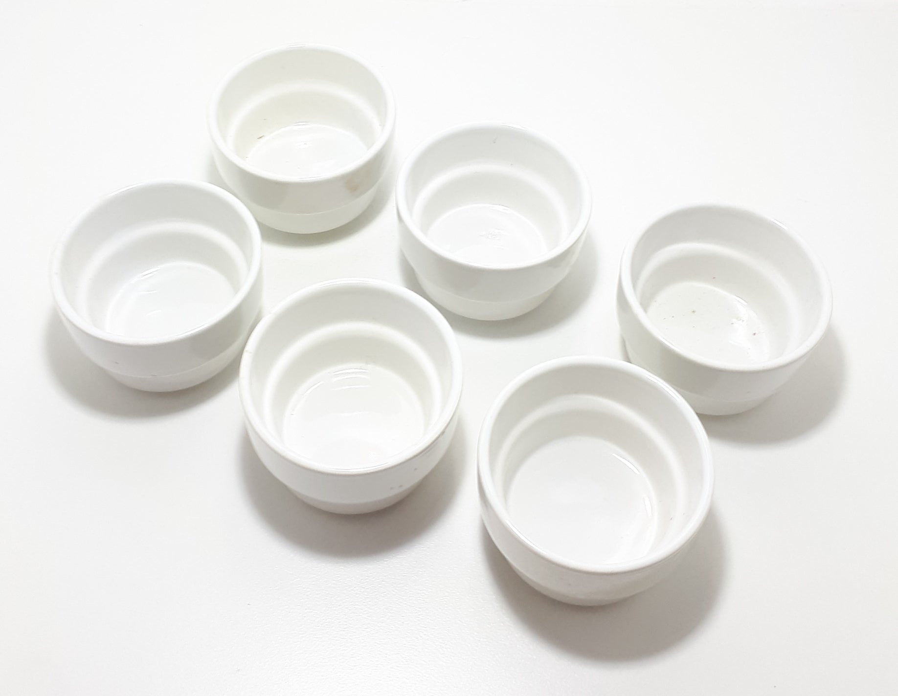 Set Of 6 Identical White Glazed Ceramic Ramekins