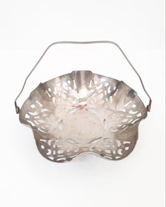 Silver Plated Elweco Presentation Dish With Swing Handle