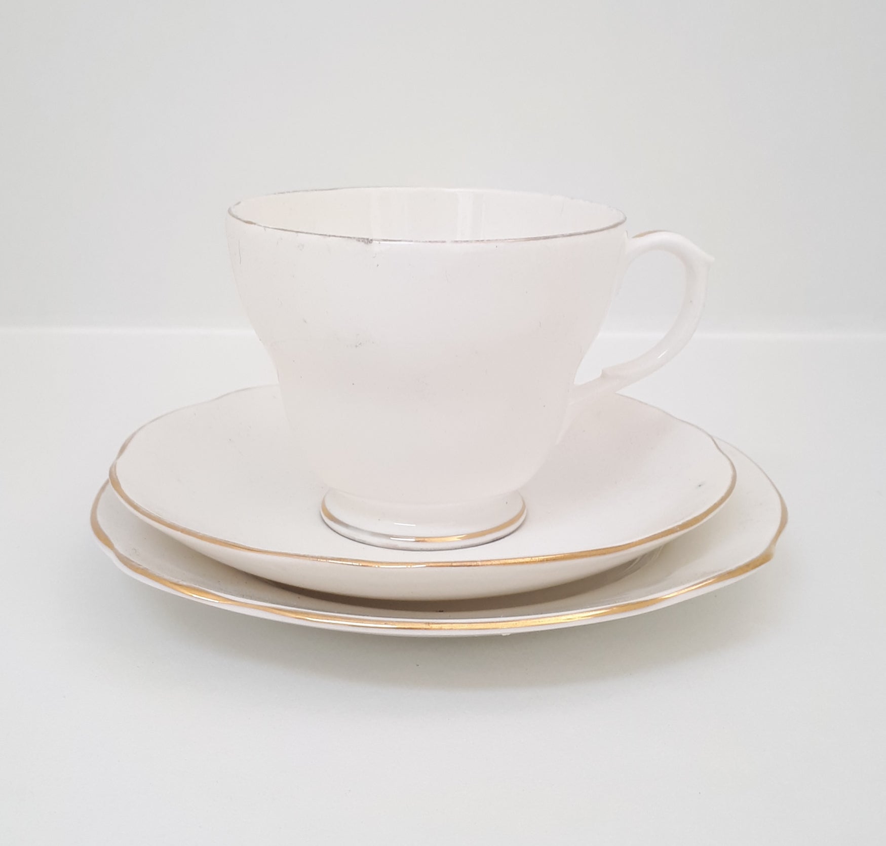 Vintage White & Gold Duchess Bone China Tea Trio – Cup, Saucer & Tea Plate