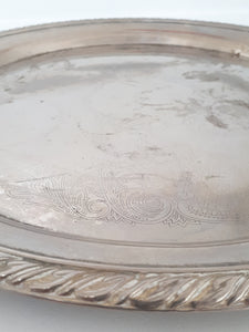 Round Silver Plated Drinks / Serving Tray With Handles – Baroque Etched Patterning