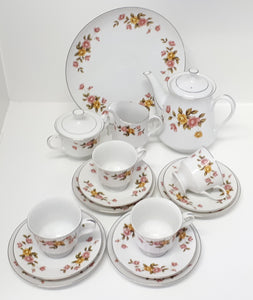 16 Piece Vintage Town House Yellow & Pink Rose Tea Set