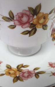 16 Piece Vintage Town House Yellow & Pink Rose Tea Set