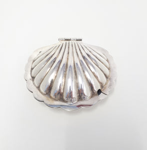 Vintage Silver Plated Shell Butter Dish With Frosted Glass Liner