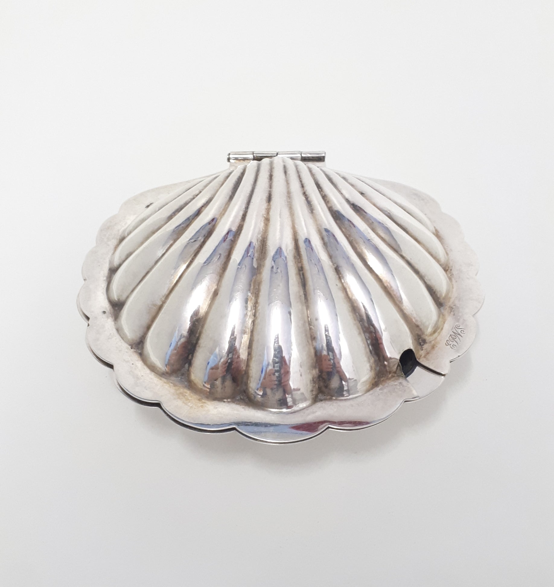 Vintage Silver Plated Shell Butter Dish With Frosted Glass Liner