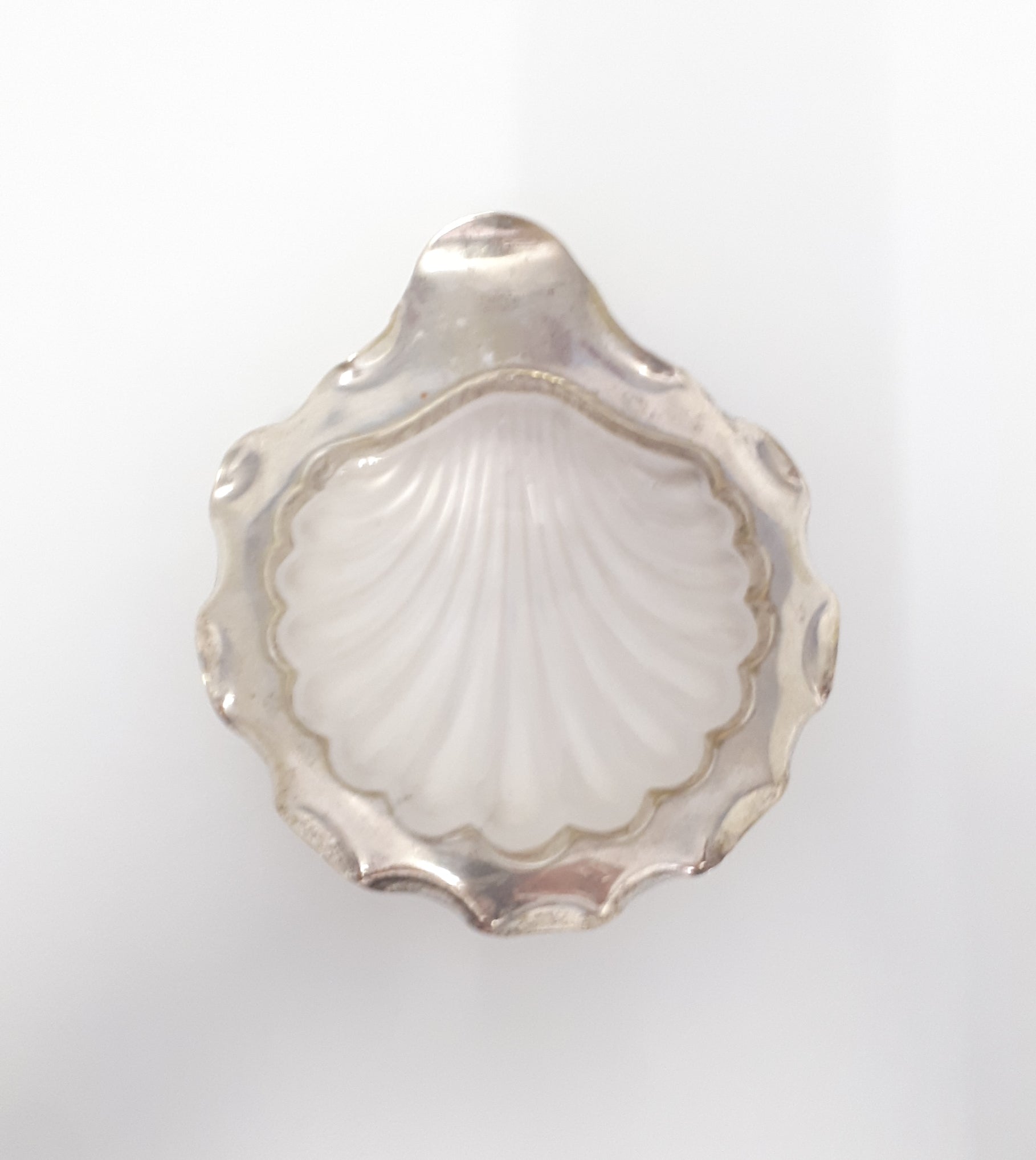 Vintage Silver Plated Shell Dish With Frosted Glass Liner