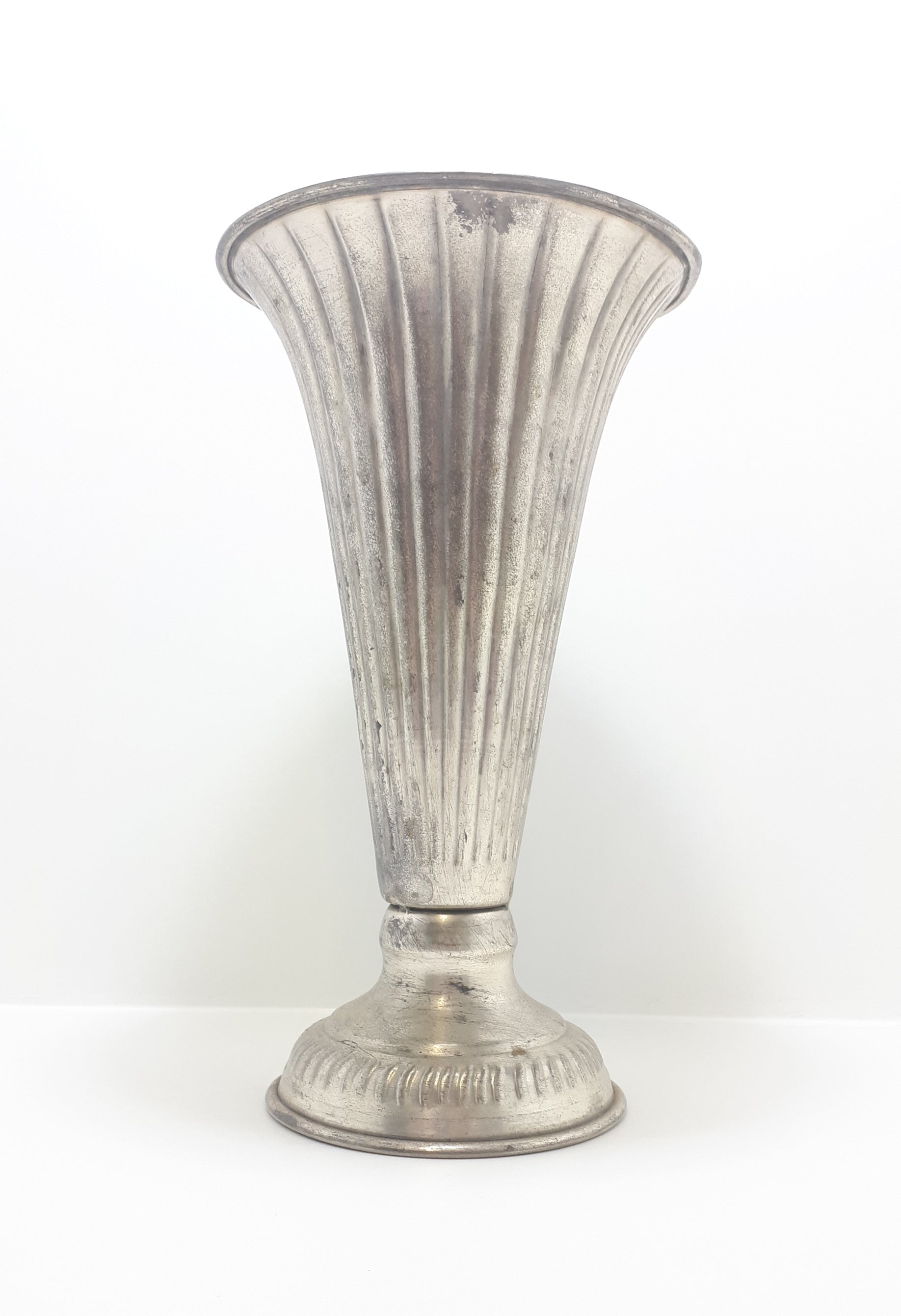 Fairly Large Vintage Silver Plated Trumpet Vase With Rolled Rim & Base