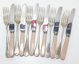 12 Piece Assembled Cutlery Set – 6 Atkinson Bros. Bakelite Knives & 6 Plated Forks From Different Cutlers