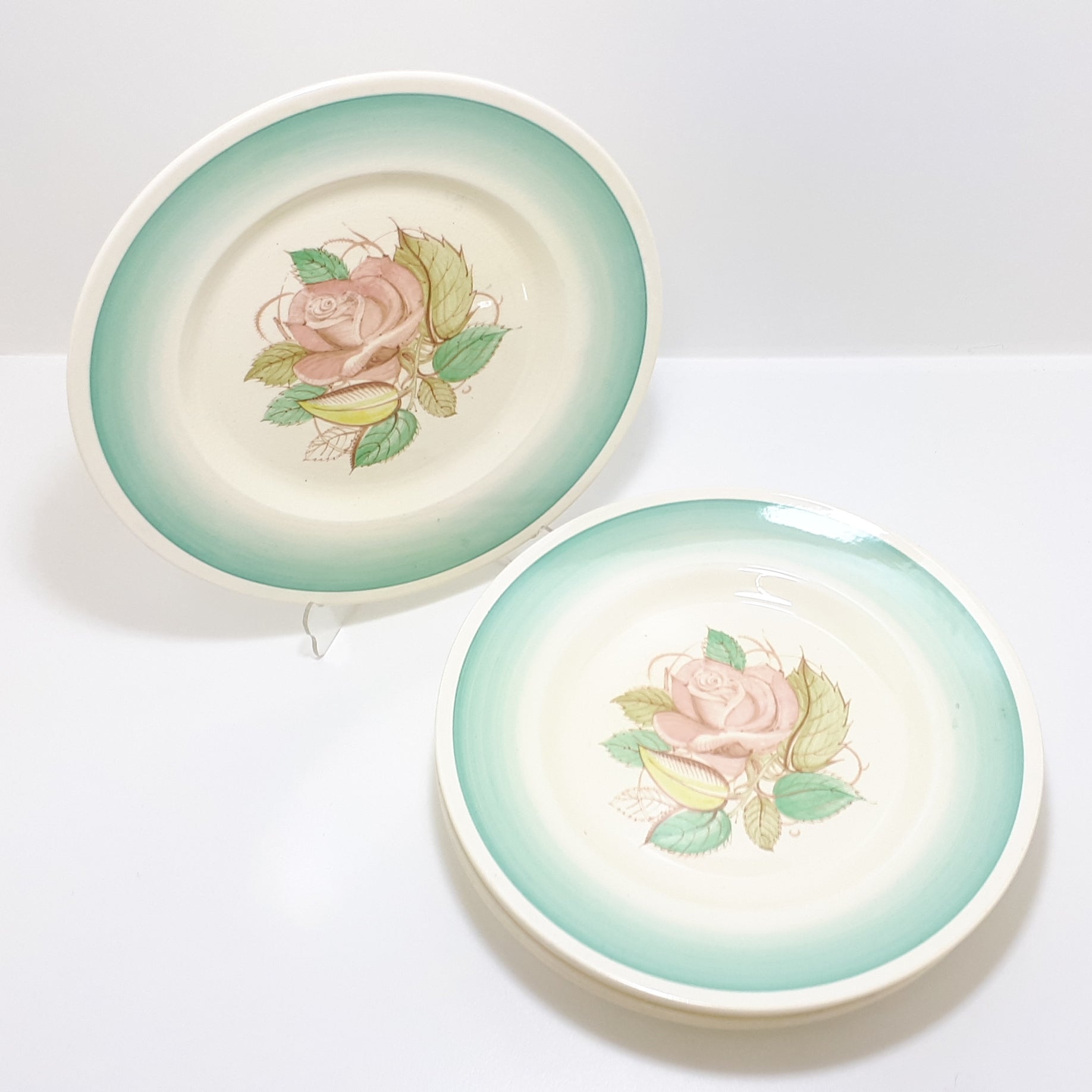 Susie Cooper Set of Bread / Salad Plates – Patricia Rose Pattern