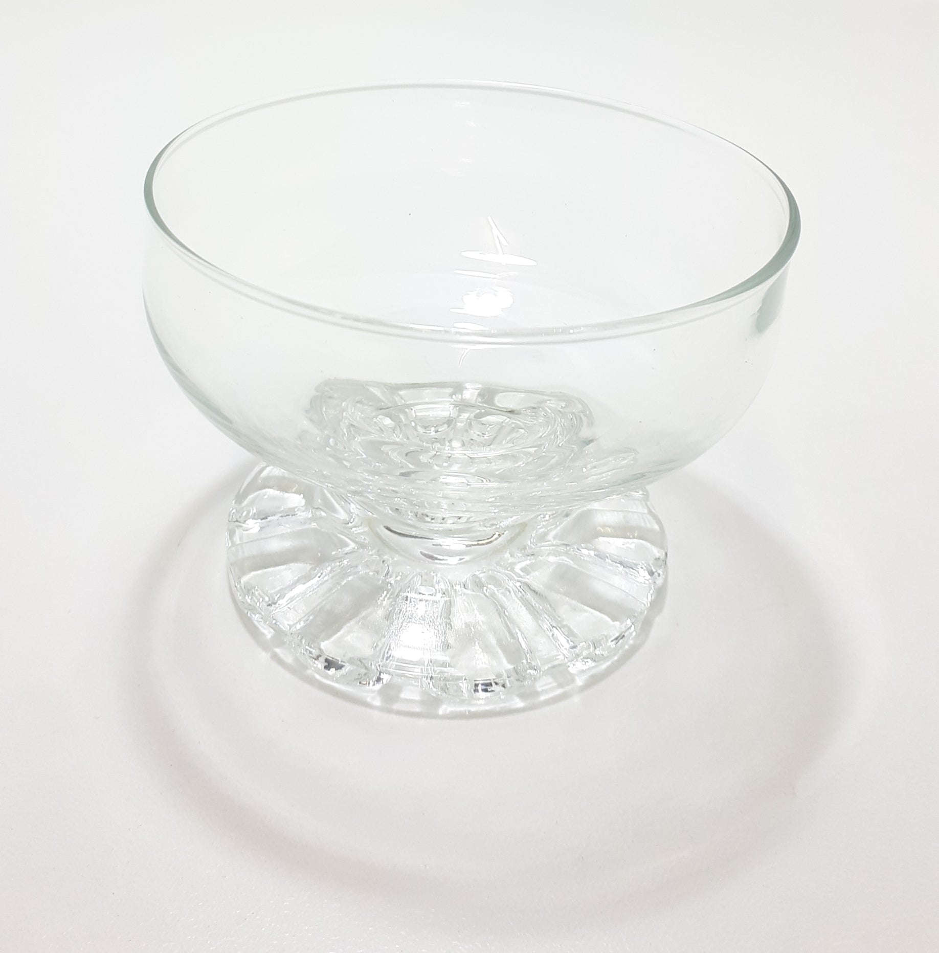 Set Of 6 Clear Glass Pedestal Dessert Bowls