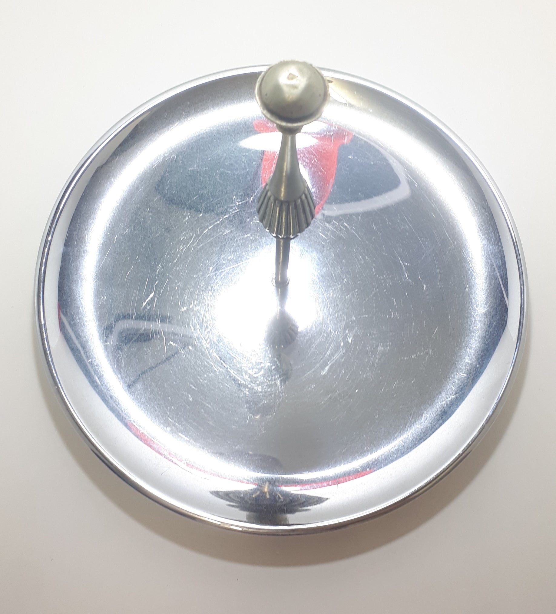 Large Vintage Round Centerpiece Cake / Pastry Display / Presentation Tray
