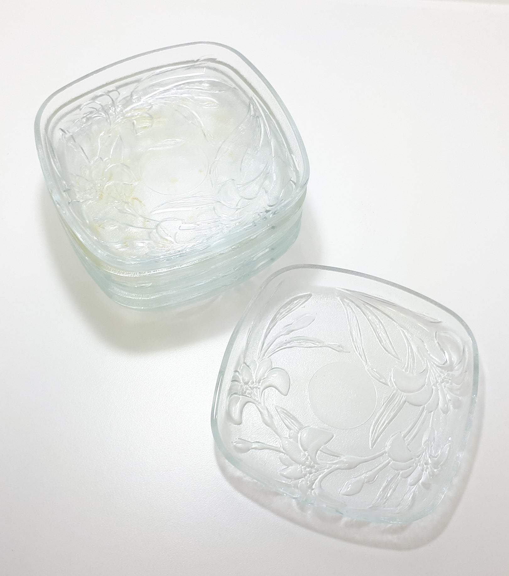 Vintage Set Of 6 Squared Glass Entre / Dessert Bowls