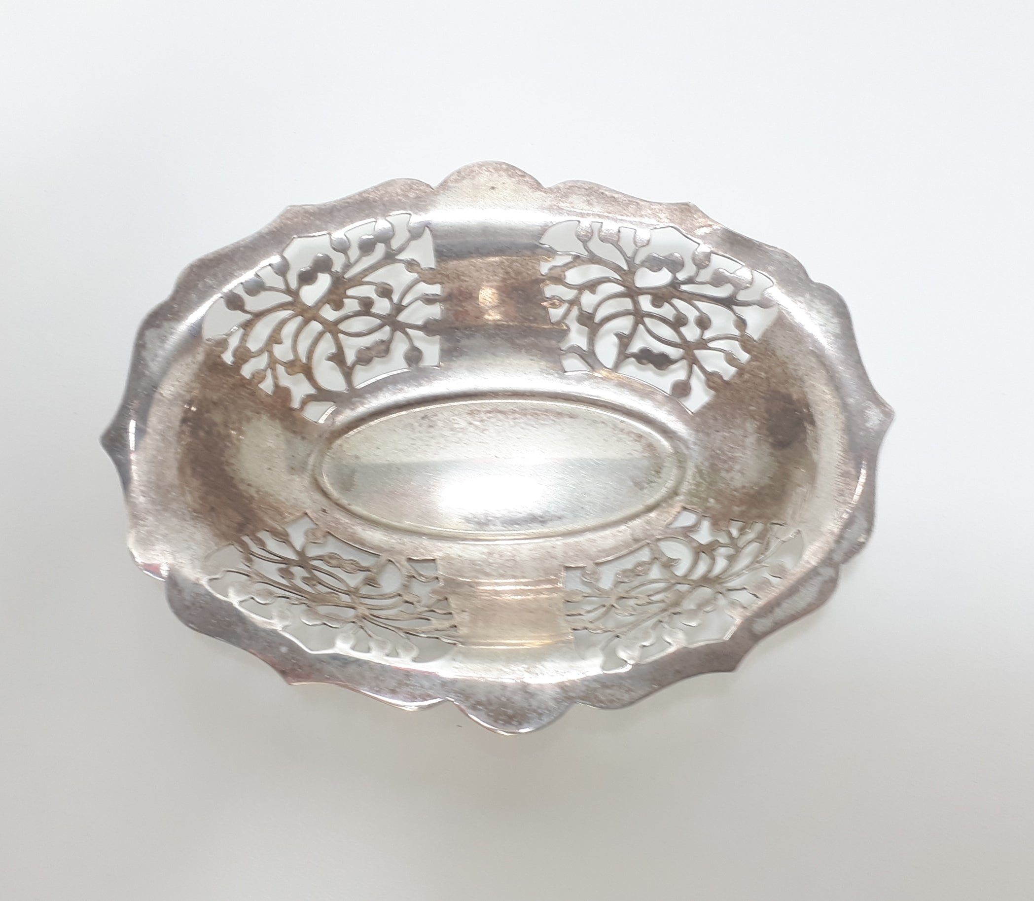 Small Oval Silver Plated Reticulated Pierced Metal Bowl