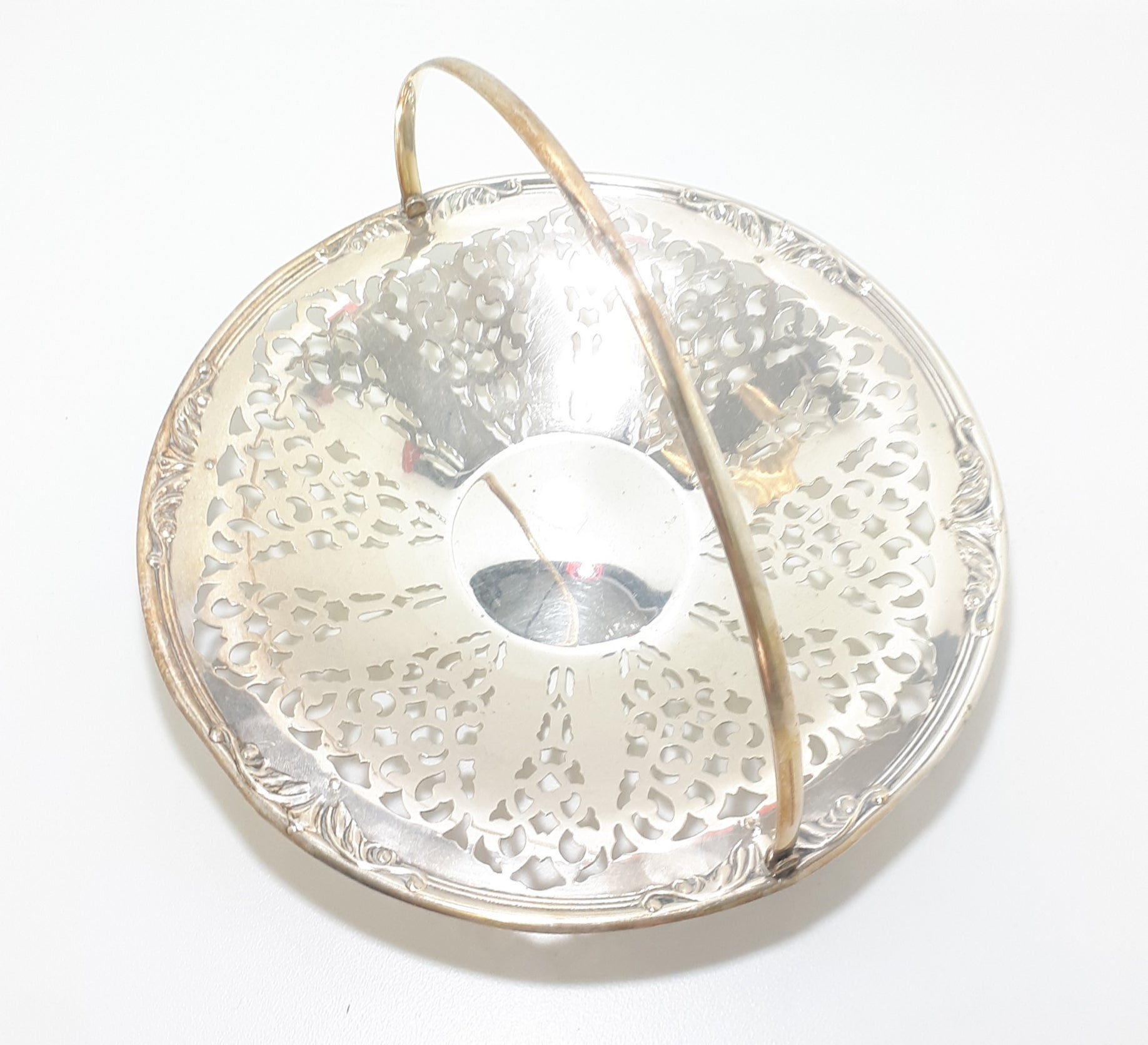 Yeoman EPNS Silver Plated Reticulated Pierced Metal Basket With Swing Handle