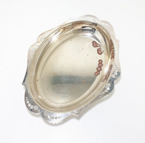 Vintage Oval Shaped Silver Plated Yeoman Serving Dish