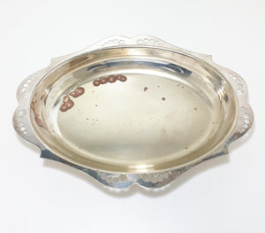 Vintage Oval Shaped Silver Plated Yeoman Serving Dish