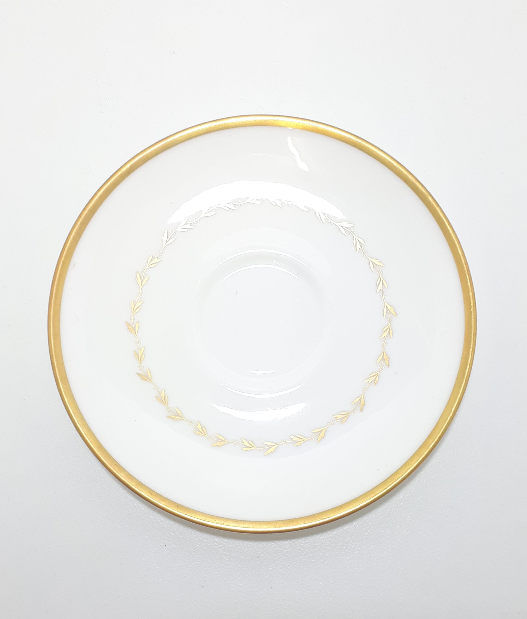Vintage Royal Doulton White & Gold Saucer – Covington Pattern