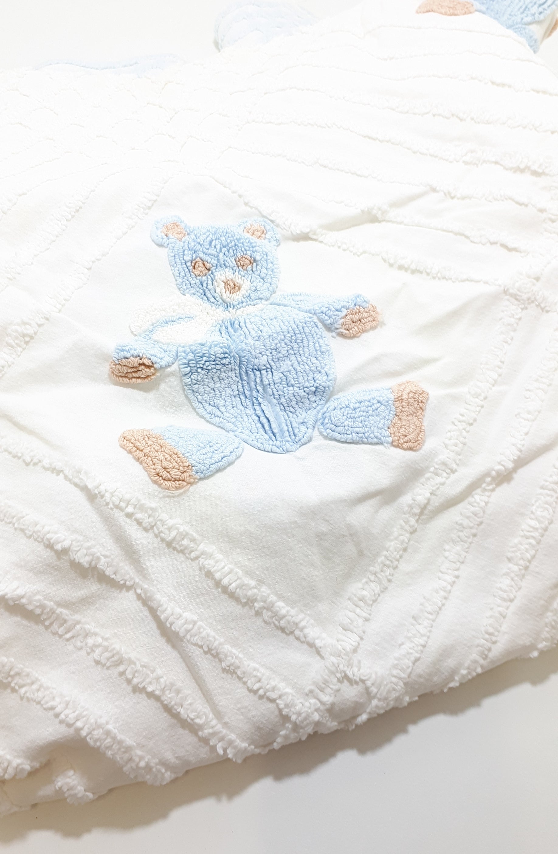 Vintage Textile Teddy Bear Baby Linen Wrap / Blanket – Cotton