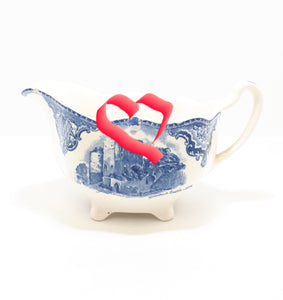 Ceramic Johnson Bros “Old Britain Castles” Blue Sauce / Gravy Boat