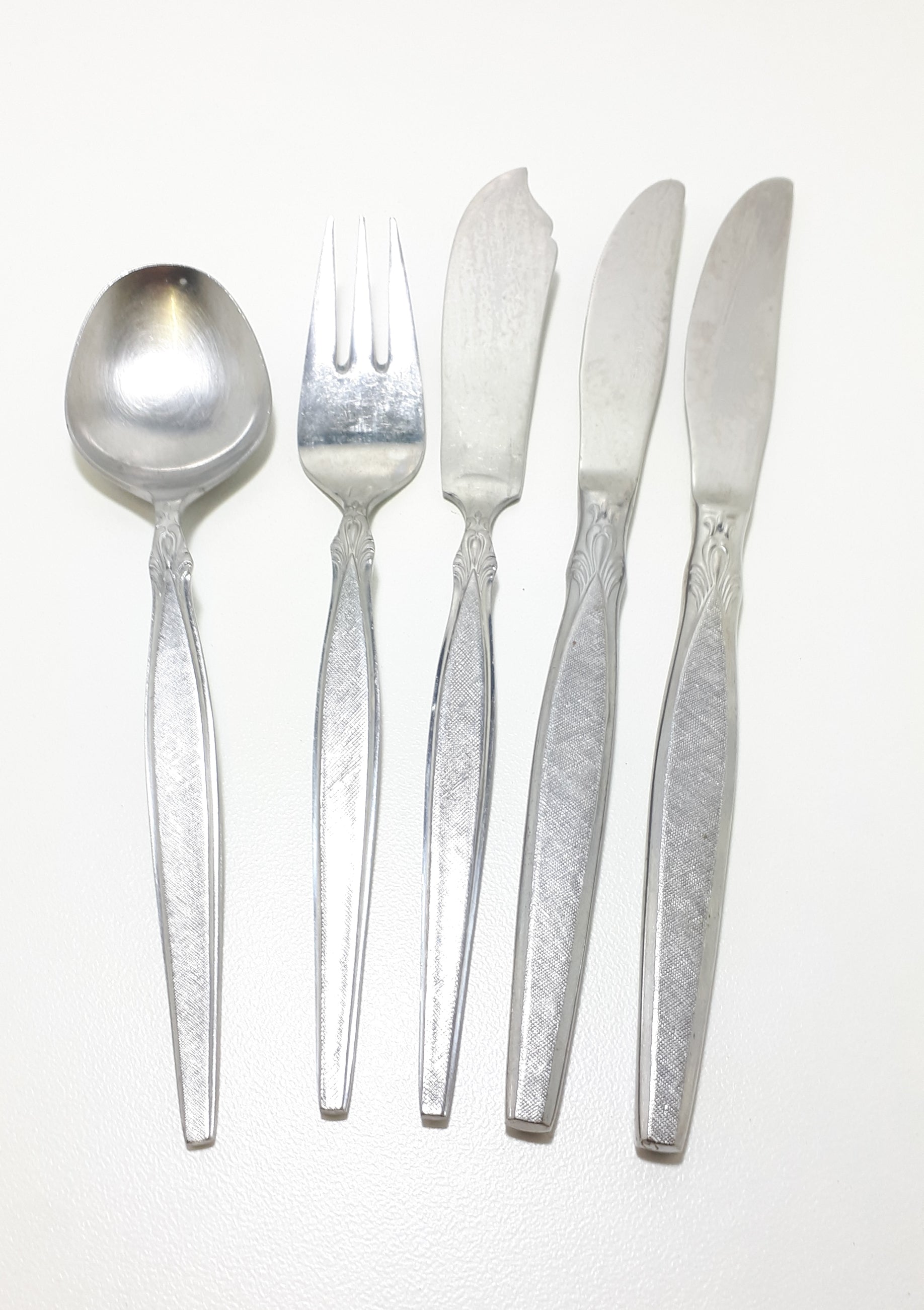 50 Piece Vintage Stainless Steel Eetrite Cutlery Set – Peeress Handle Design