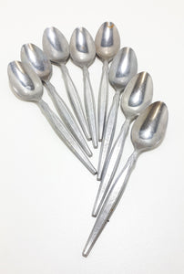 Vintage Set Of 8 Eetrite Stainless Steel Tea Spoons – Peeress Handle Design
