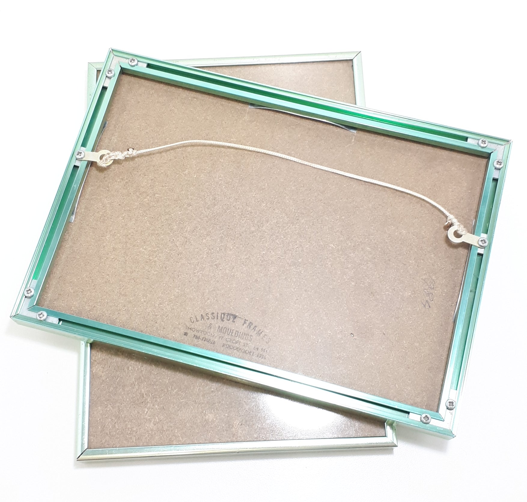 Contemporary Set Of Two Classique Metallic Photo Frames