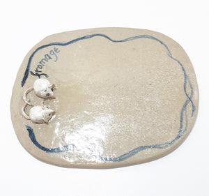 Vintage Ceramic Pottery Cheese Board With Mice Figurines - Fromage