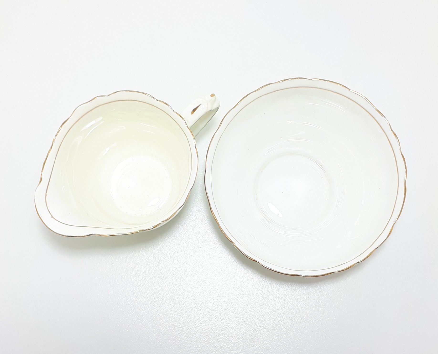 Paragon China Creamer / Milk Jug & Open Sugar Bowl – Pattern Unknown