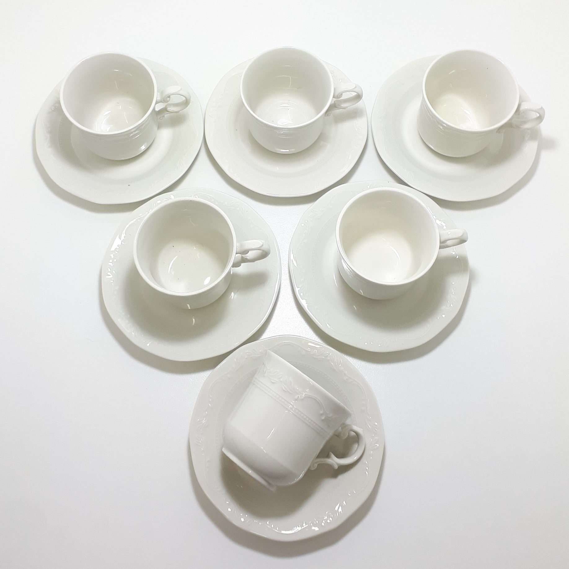 Vintage South African Set Of 6 White Huguenot Royale Cups & Saucers