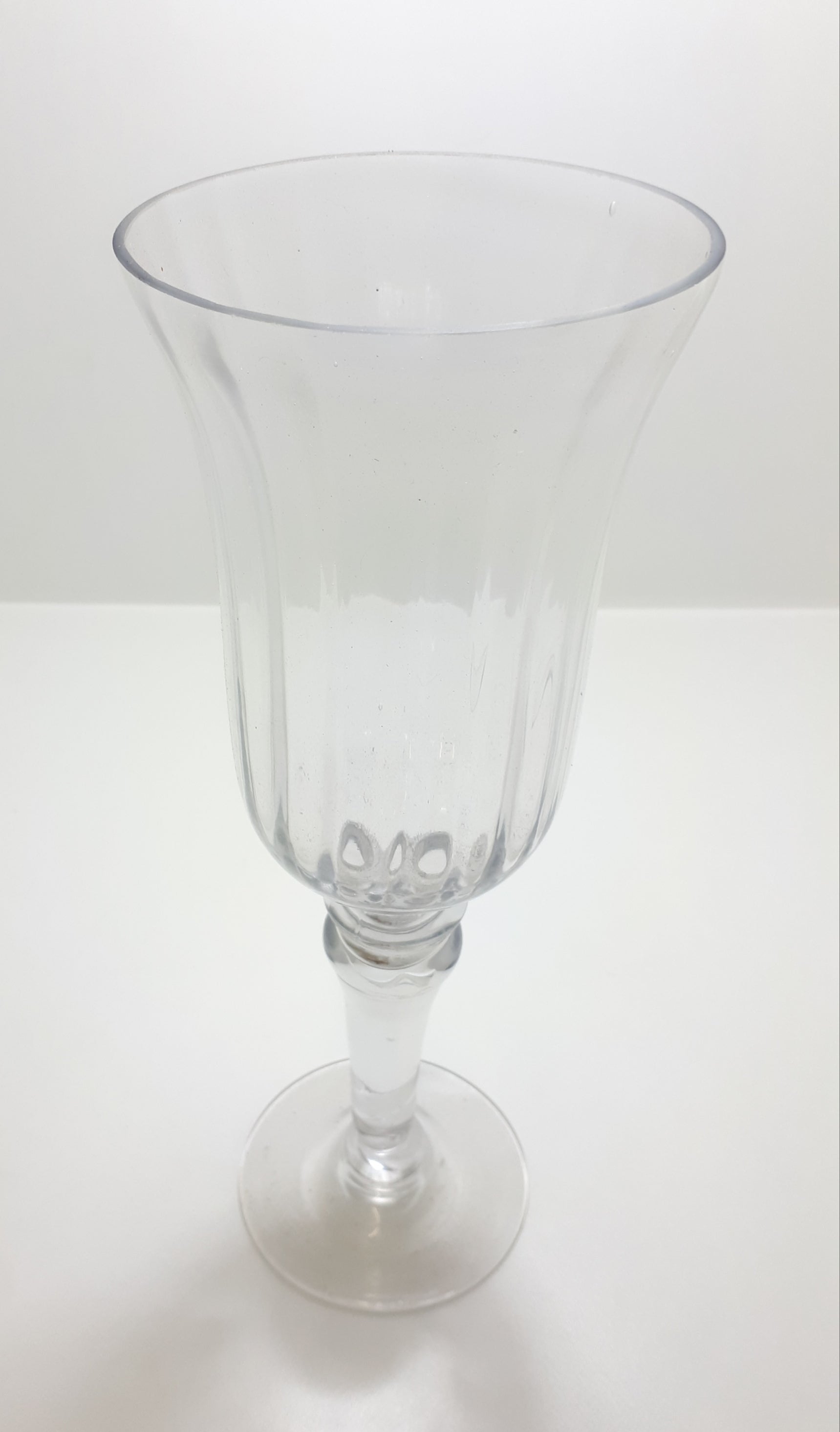 Tall Clear Glass Flower Vase In The Shape Of A Wine Glass