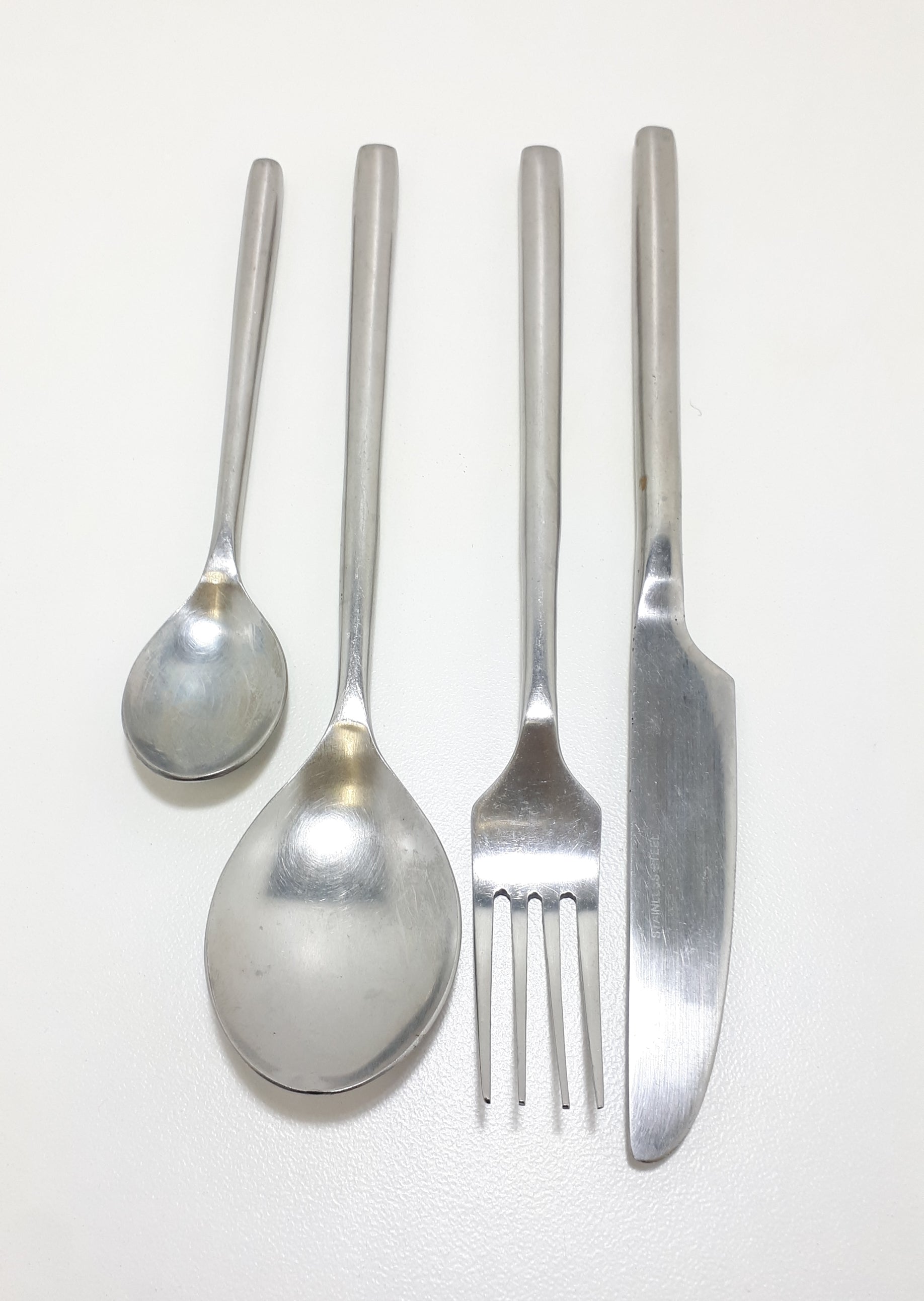 12 Piece Part Stainless Steel Cutlery Set – Modernist Style