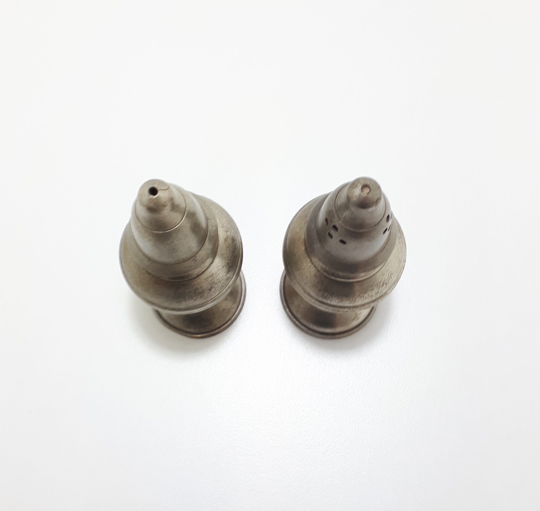 Vintage 1960-1970’s Set Of Silver Plated Art Deco Salt & Pepper Shakers