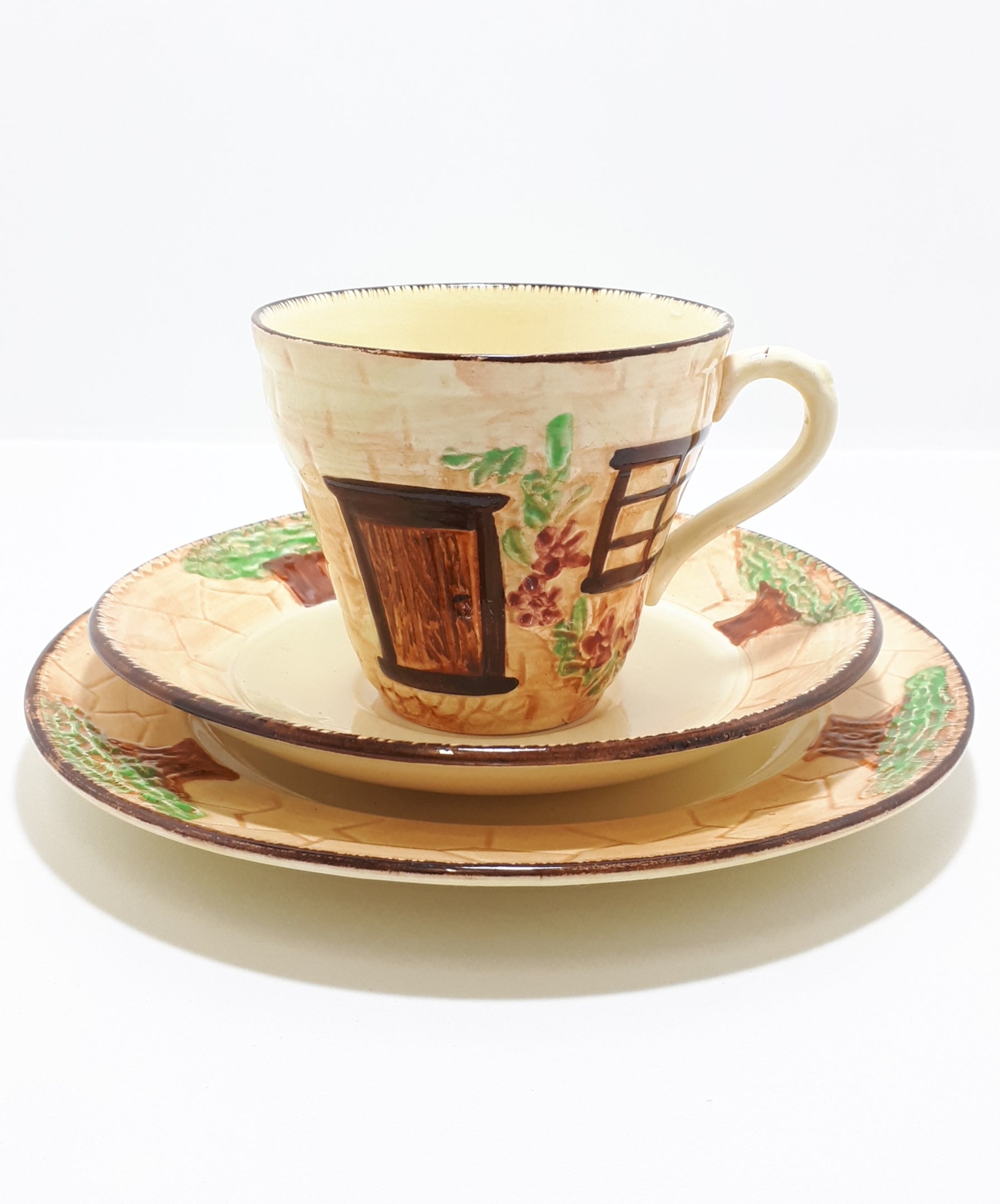 Vintage Cottageware – Set Of 4 Burlington Ware (John Shaw & Sons) Tea Trios – Cup, Saucer & Tea Plate