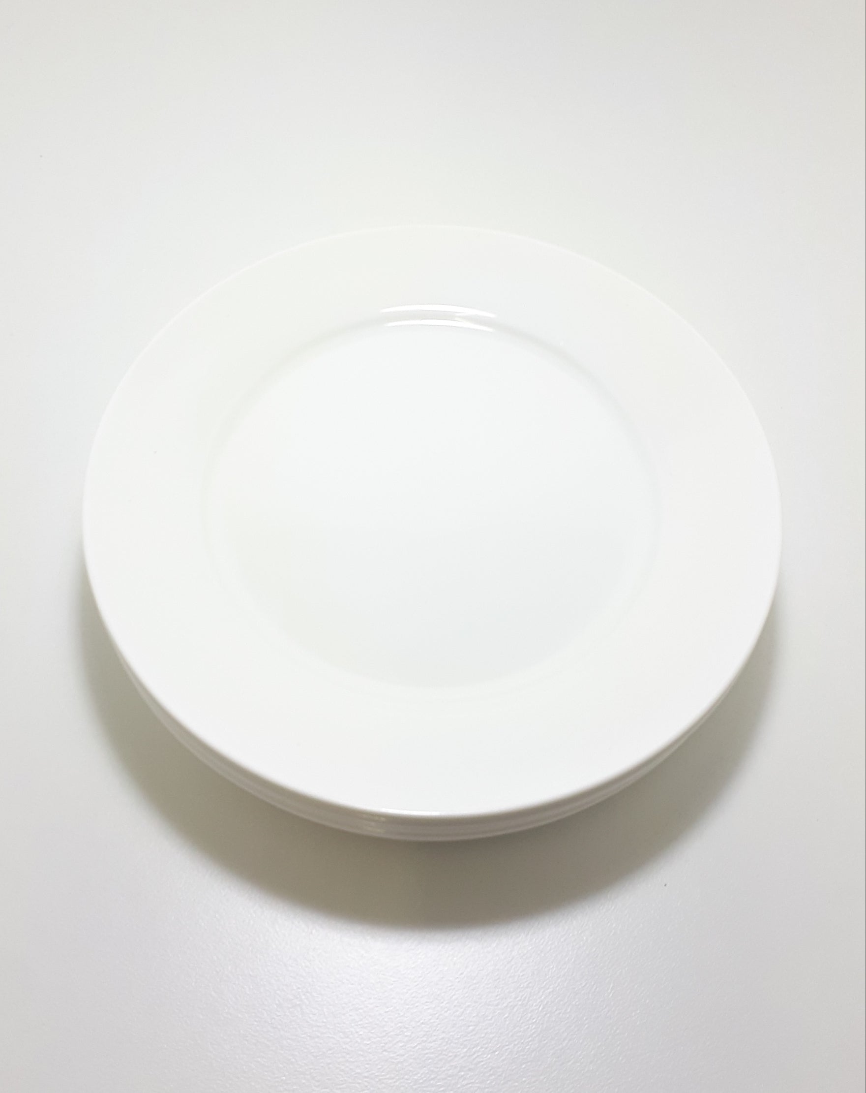 Contemporary Set Of 6 Maxwell & Williams Cashmere Side Plates
