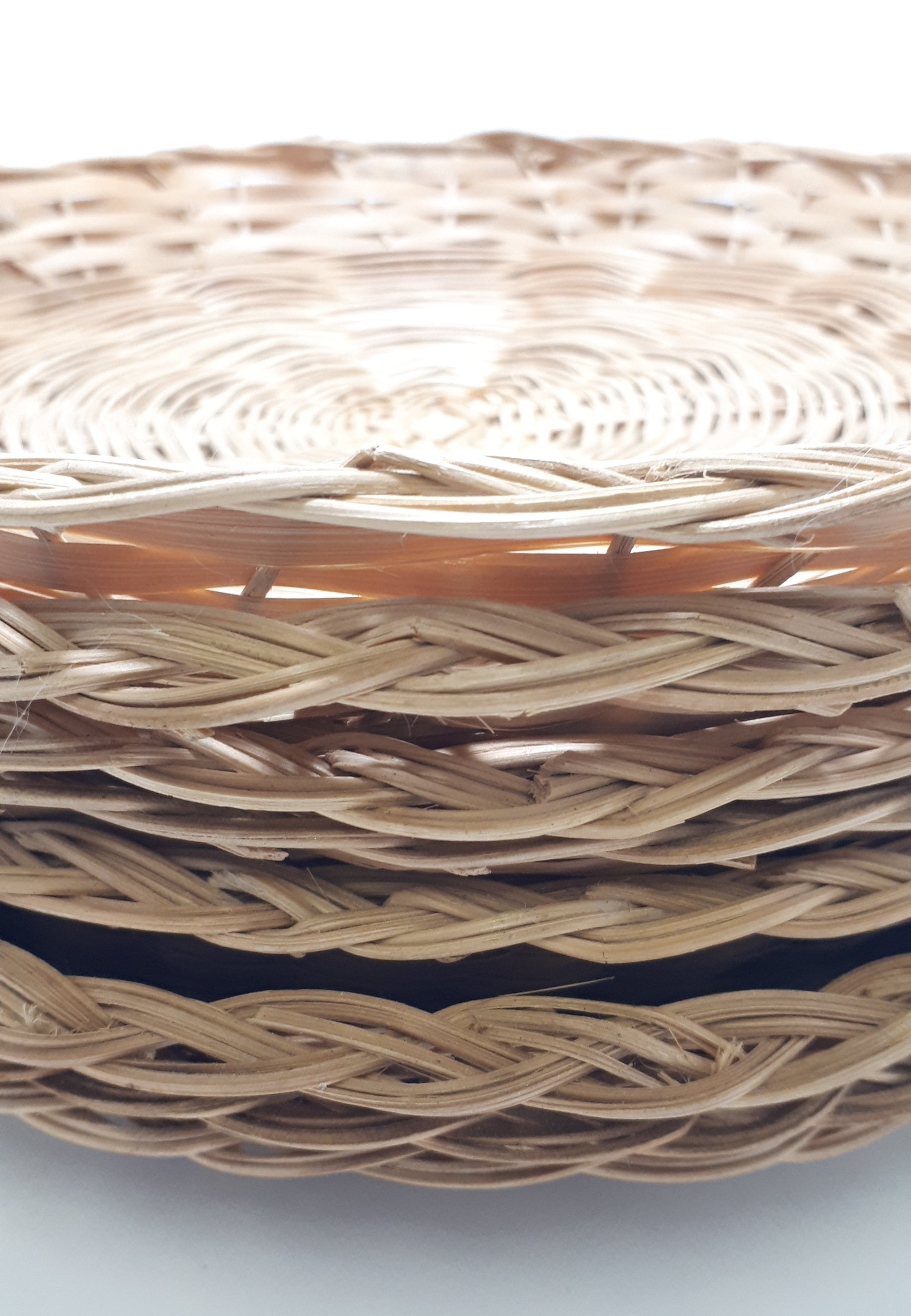 Vintage Set Of 8 Wicker Craft Under Plates